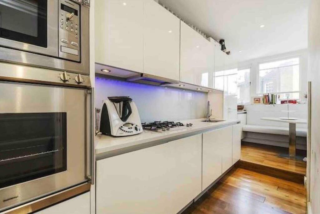 Stunning Grand 2 Bed, 2 Bath Apartment, Londýn Exteriér fotografie